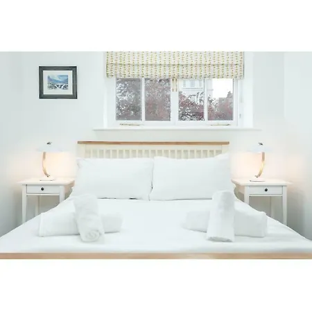 Apartmán In Quiet, City Centre, Historic Building *